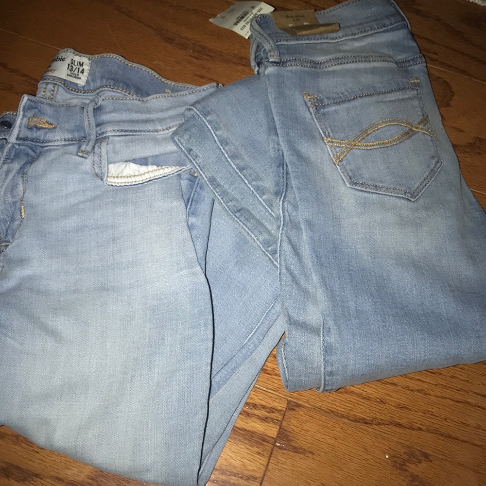 Abercrombie kids jeans💙